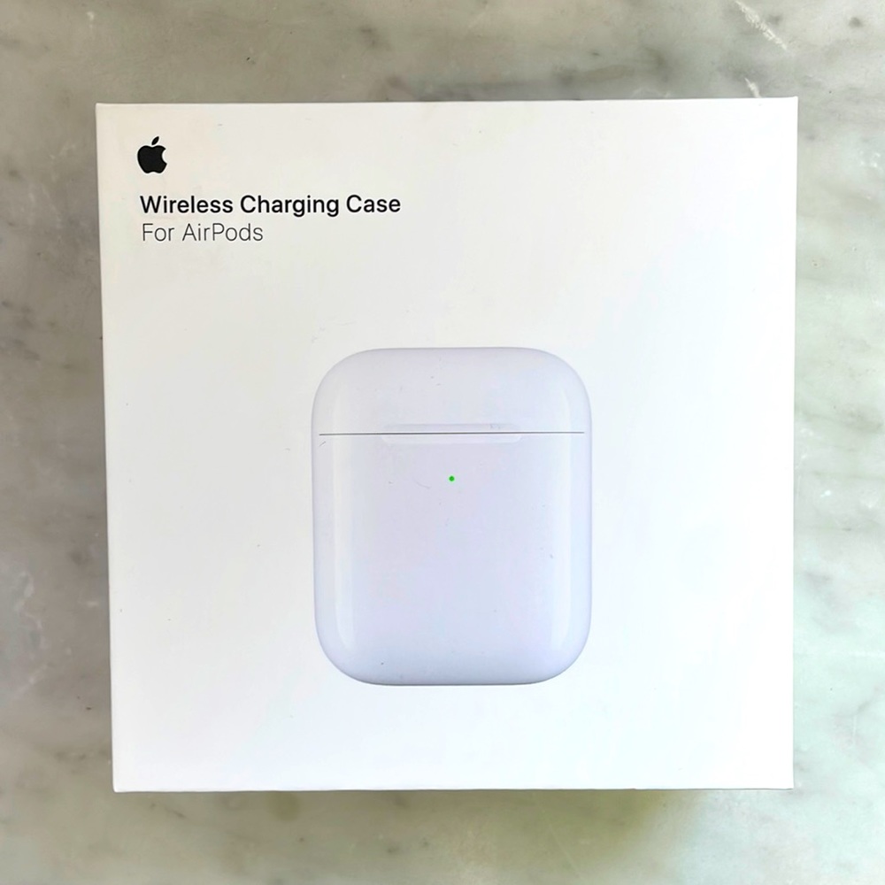 Wireless Charging Case for Apple AirPods